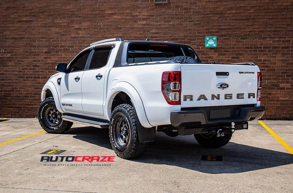 FORD-RANGER-TROPHY-MATTE-ANTHRACITE-WITH-BLACK-RING